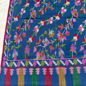 Elegant Designer Pure pashmina Kani  Shawl with elegant colors used in weaving | 100% Handmade | Very beautiful and unique design