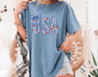 7月4日の花柄USA PNGクリップアート、コケットUSAデジタルダウンロード、透明な背景の愛国的なグラフィックファイル