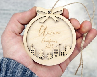 Personalized Christmas Tree Baubles / Custom Christmas Tree Decoration / Custom Christmas Wooden Baubles/ Weihnachtskugel mit Namen