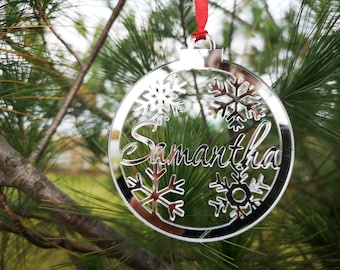Personalized Christmas Tree Baubles / Custom Christmas Tree Decoration / Custom Christmas Wooden Baubles/ Weihnachtskugel mit Namen