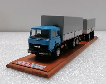 Vintage-LKW FIAT 190 mit 3 Achsen, verpackt und mit Plane, spezielle Modellautos im Maßstab 1:43, handgefertigte Gila-Modelle, hergestellt in Italien 1990