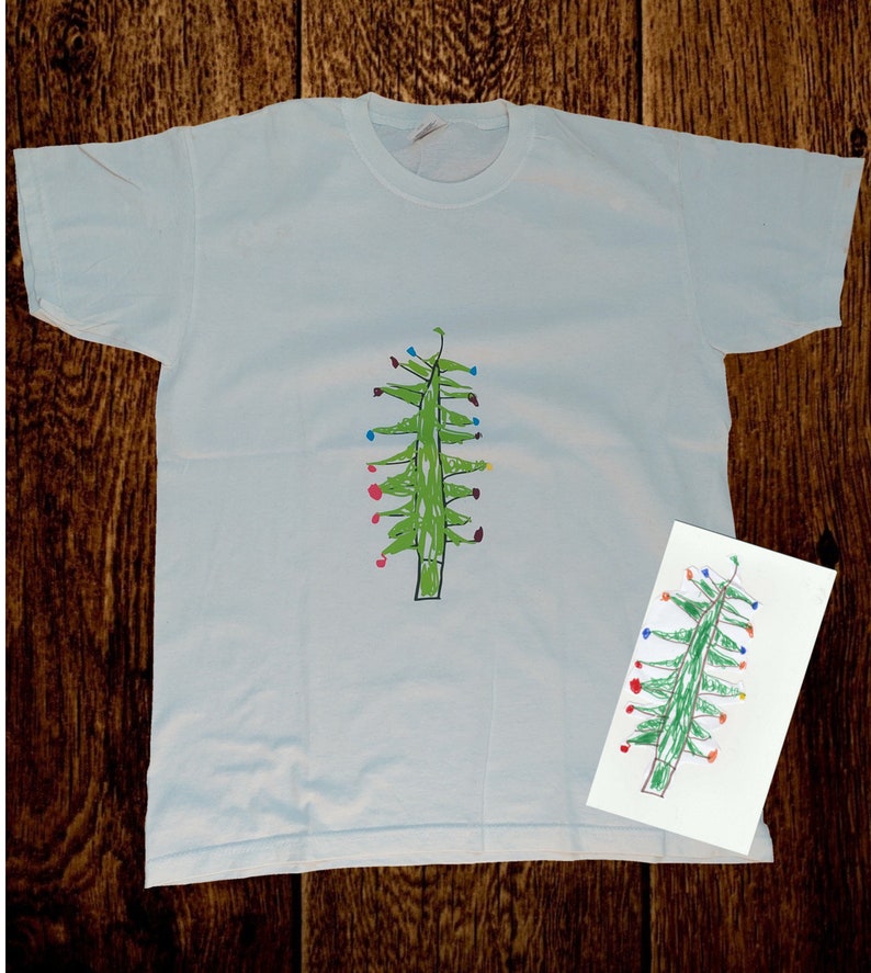 Kinderzeichnungen auf T-Shirt für Kinder Druck mehrfarbig personalisiertes T-Shirt Kinder personalisiertes Geschenk Bild 2