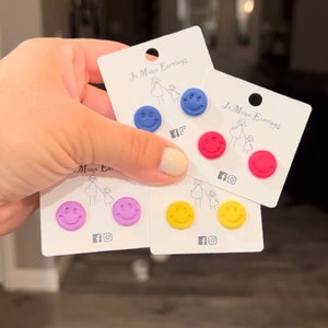 Smiley gezicht klei oorbellen | Polymeer klei glimlach gezicht Stud Oorbellen | Meisjes Stud Oorbellen