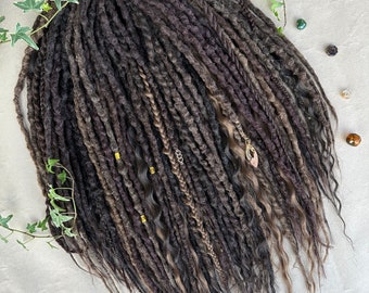 Braune Dreadlocks, Naturfarben synthetisches Set, Boho Dreads, Mix Dreadlocks Set, kundenspezifische SE SE dunkel und hellbraune Haarverlängerungen DPBR