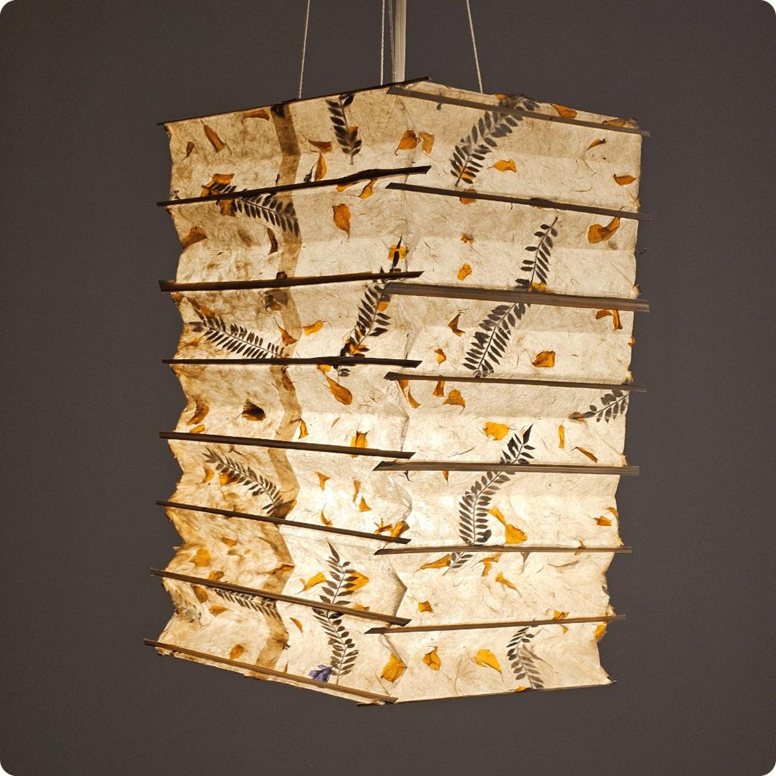 lAMPSHADE LEGENDS