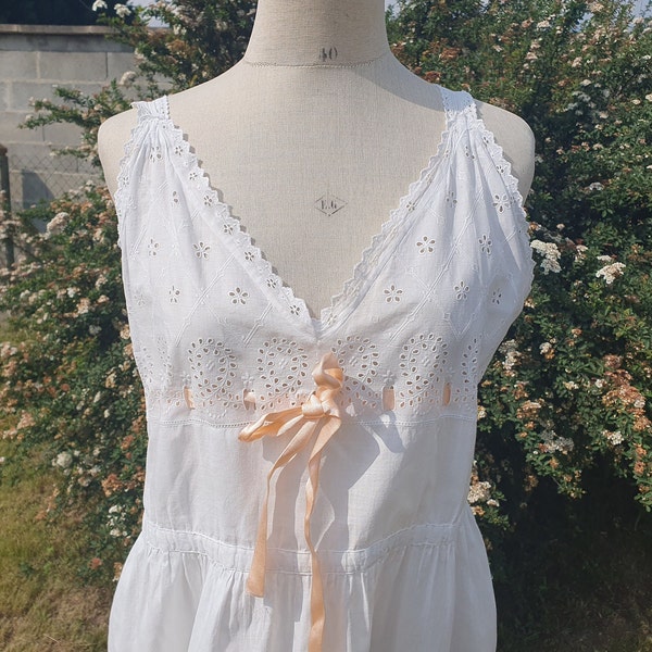 Chemise robe en coton blanc broderie anglaise passe ruban - 2820