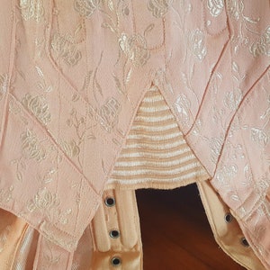 Gaine corset porte jarretelle rose vintage avec lacet 191 image 4