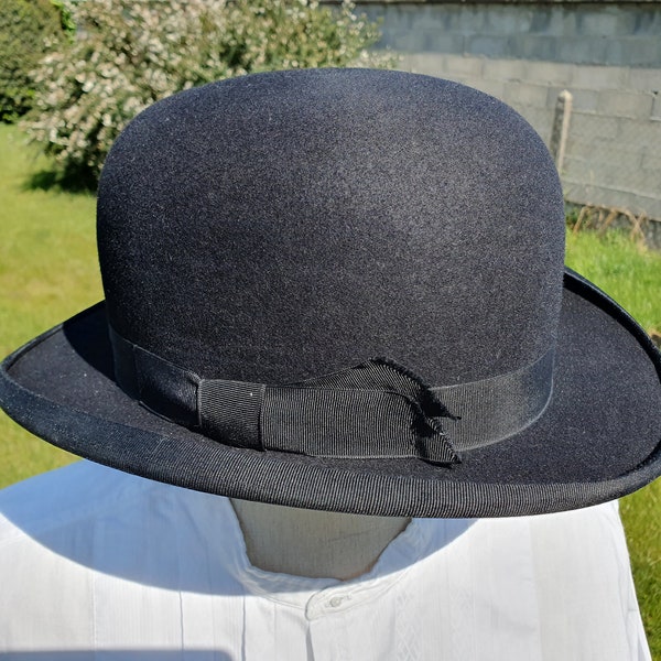 Chapeau melon vintage unisexe Mode de Paris vers 1920 - 2086