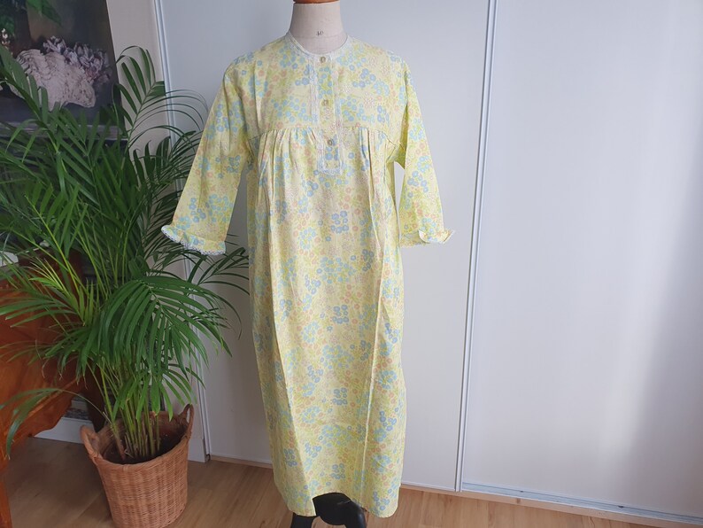 Chemise de nuit molletonn?�e vintage 1960 jaune ?� fleur dentelle 2162 - Etsy France