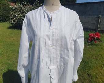 Old grandfather men's shirt with pleated bib - 2808