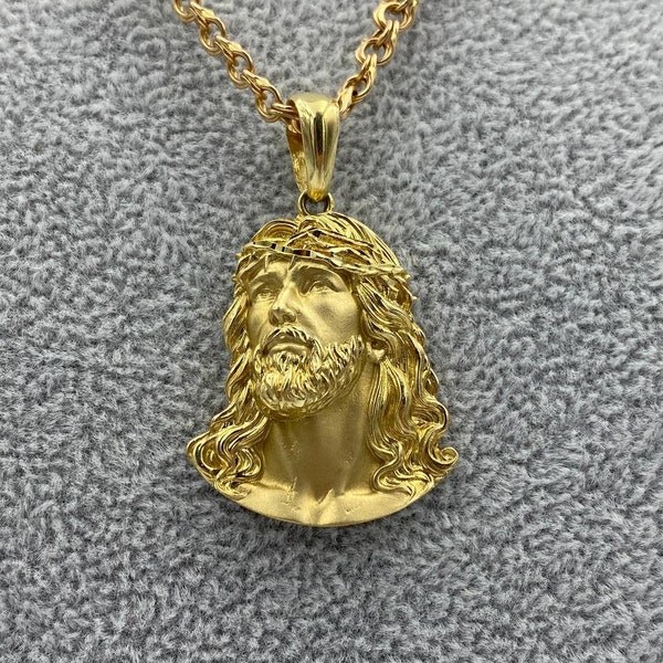 Collier médaillon Jésus-Christ en or 14 carats, collier pendentif Jésus-Christ, bijoux chrétiens faits main personnalisés, meilleur cadeau chrétien pour homme