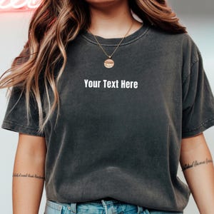 Camiseta personalizada, camisetas bordadas personalizadas, camiseta bordada estilo vintage, camiseta bordada, regalo para él o ella, regalos personalizados