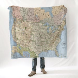 USA Vintage 1920 Map Throw Blanket