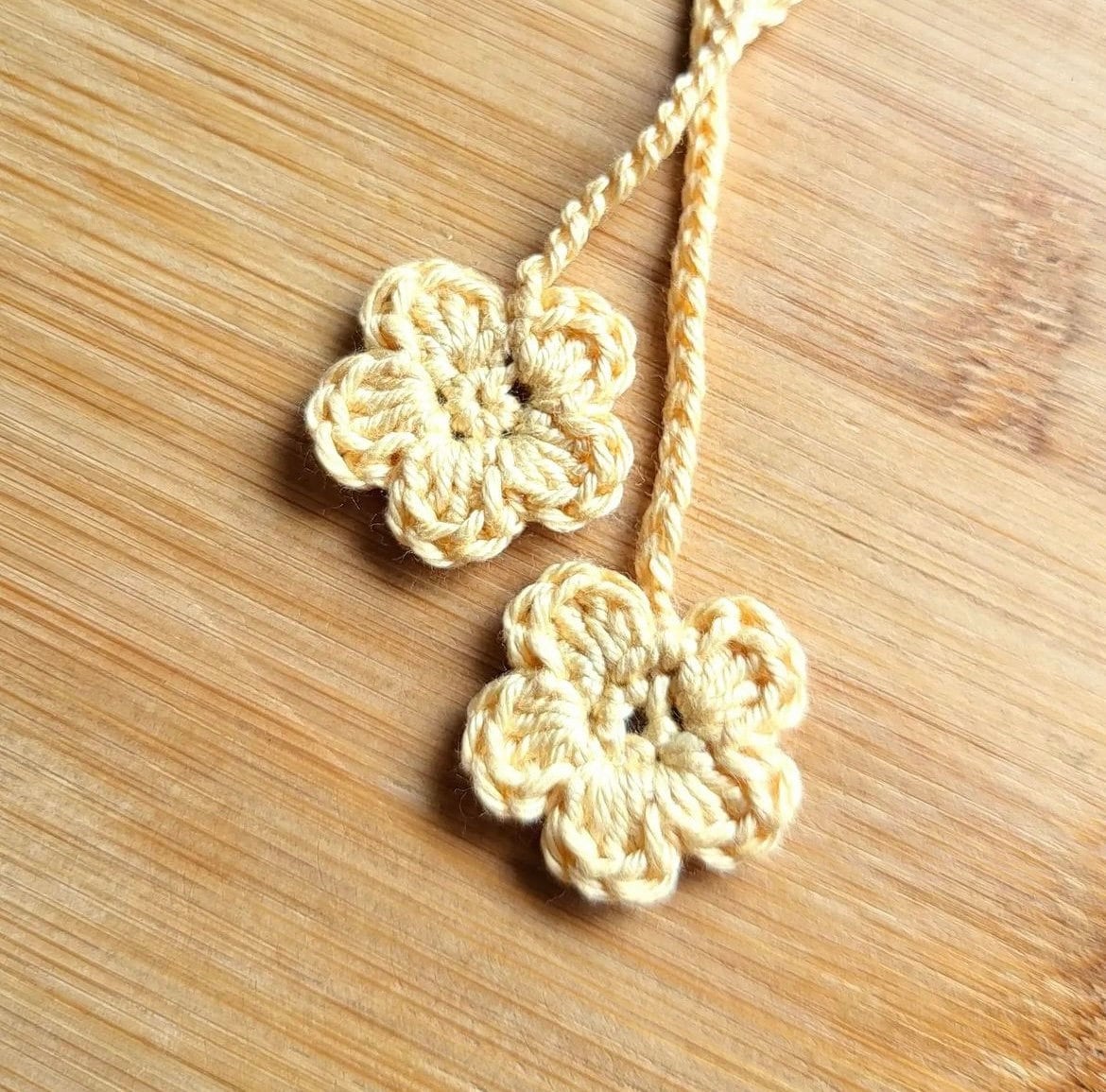 knitted umbilical cord ties pattern