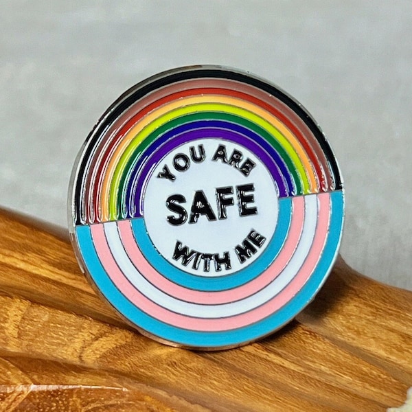 Vous êtes en sécurité avec moi - Pride Pin | Épingle alliée LGBTQ+ | Drapeau de progrès | Épingle d’allié trans | Épinglette en émail | drapeau LGBT