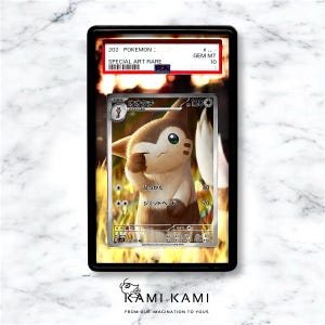 Puede incluir: Una carta de comercio de Pokemon con un Pokemon marr&oacute;n claro y blanco con un ojo azul. La carta est&aacute; calificada como GEM MT 10 y es una carta Special Art Rare. La carta est&aacute; en una caja protectora.