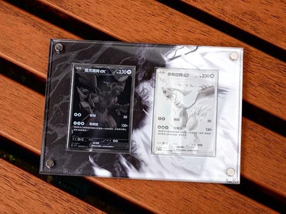 レシラムEX＆ゼクロムEX BWRセット ポケモンカードディスプレイ