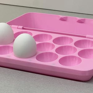 Modern Egg Carton for Small Chicken Eggs | Bantam/Serama-15 eggs | 3D-Printed Egg Storage | Made in USA