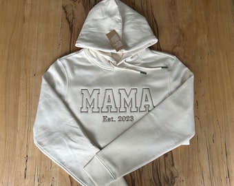 Personalisierbares MAMA/PAPA-Sweatshirt aus Biobaumwolle/recyceltem Polyester, bestickt, Kindernamen auf Ärmel, Muttertagsgeschenk