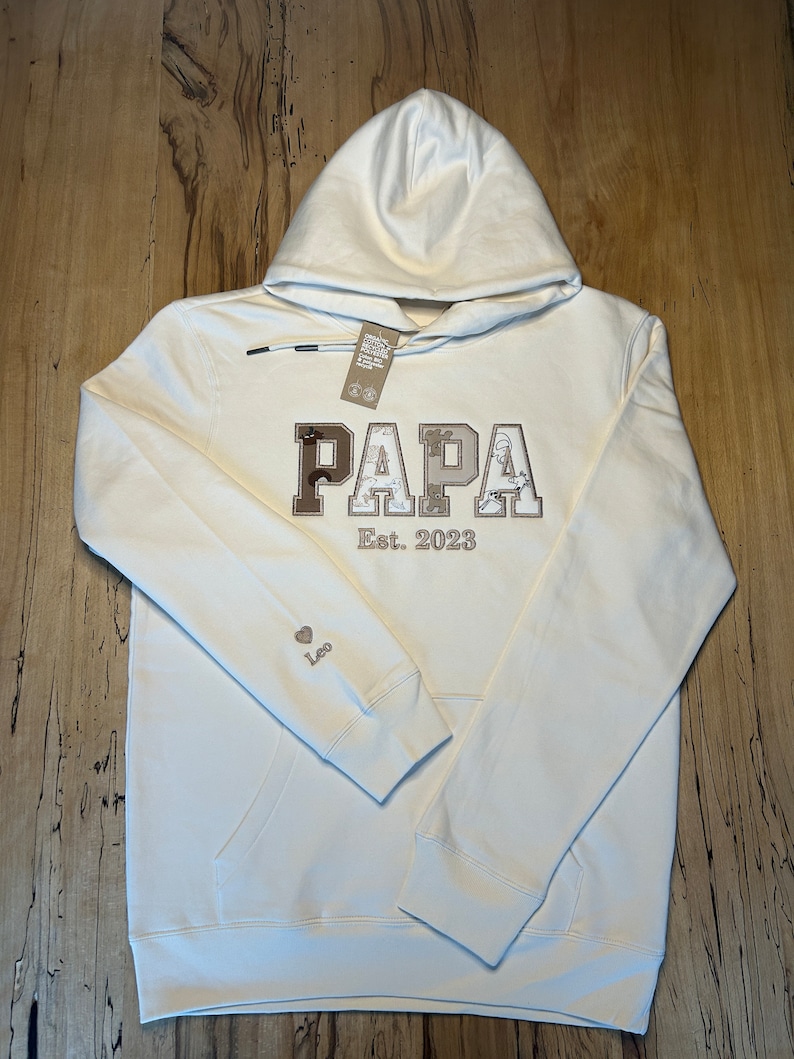 MAMA/PAPA Keepsake-Pullover bestickt mit Babykleidung, personalisierbar, Andenken, Geschenk, Applikation, nachhaltig, ökologisch Bild 5