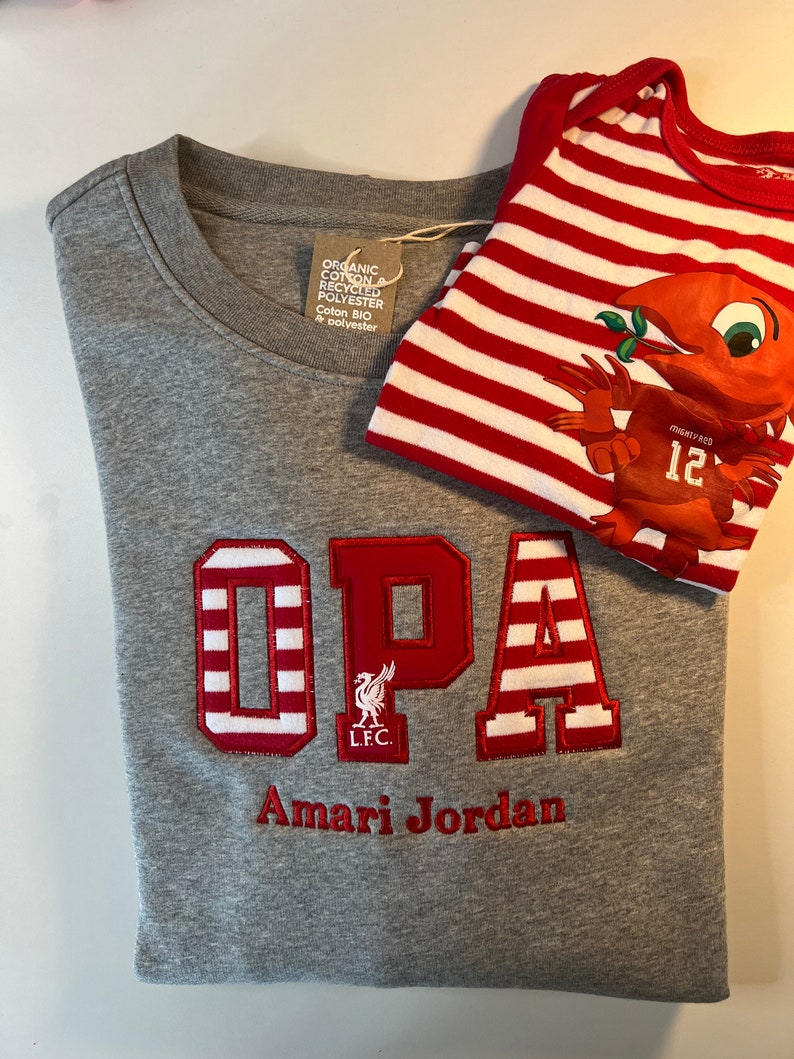 MAMA/PAPA Keepsake-Pullover bestickt mit Babykleidung, personalisierbar, Andenken, Geschenk, Applikation, nachhaltig, ökologisch Bild 7