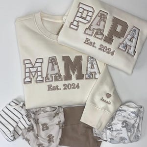 Gepersonaliseerde trui voor mama, gemaakt van babykleertjes | Uniek cadeau voor mama | Babyherinnering | Cadeau voor baby | Herinnering gemaakt van rompertjes