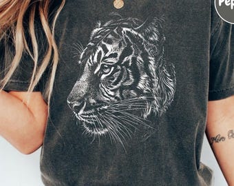 Tiger Silhouette Comfort Colors T Shirt, Tiger Tshirt, Gift for Tiger Lover, Wild Cat Shirt, Big Cat Graphic Tee for Animal Lover