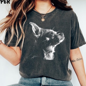 Chihuahua Shirt Dog Face T Shirt, Chihuahua Gifts, Chihuahua T Shirt, Dog Groomer Gift, Gift for Chihuahua Owner, For Chihuahua Lover