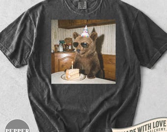 Grappig verjaardagsshirt met beer, retro dierenfeestshirt, cadeau voor berenliefhebbers, schattige kleding voor dierenliefhebbers, cadeau met wilde dieren