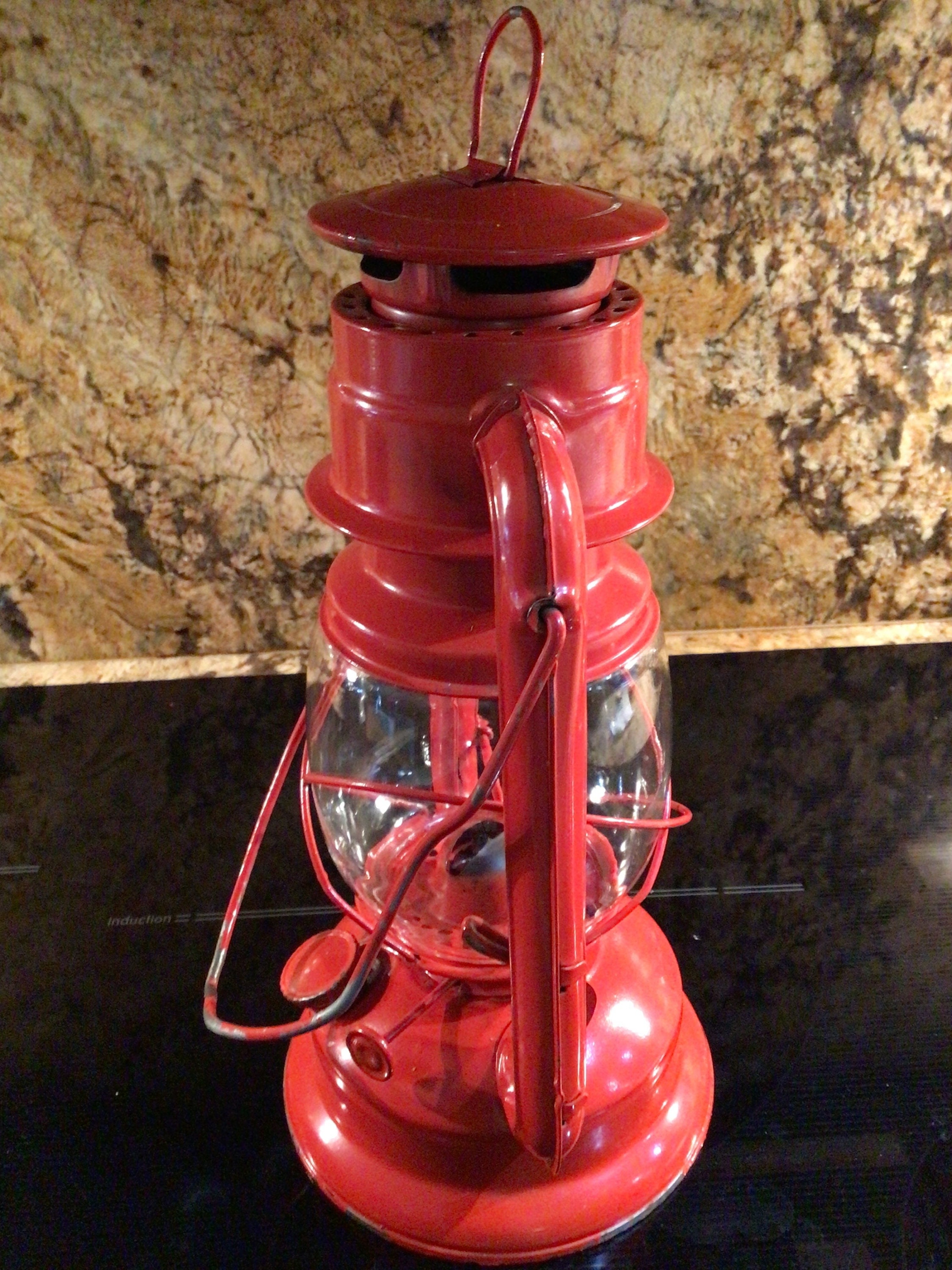 RED SWALLOW Kerasene LANTERN 30 Series Red Brand 235 Vintage Made