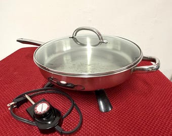 【希少・新品】West Bend 電気スキレット アメリカ製 ビンテージ 希少・新品】West Bend 電気スキレット アメリカ製 ビンテージ West