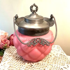 Victorian PINK SATIN BISCUIT Jar/ 1890’s Mt. Washington/Quilted Diamond Crown Milano