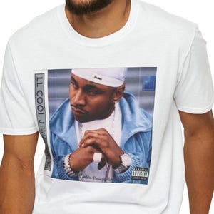 Vintage Hip-Hop Unisex T-Shirt | Cool Rap Icon Graphic Tee, Streetwear Fashion, Gift for Music Lovers, Hip-Hop Culture, Casual Wear