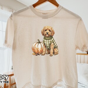 Cavapoo Pumpkin Boxy Tee, Cavapoo Gifts, Autumn Dog Shirt, Cavapoo Mom Gifts, Cavapoo Lover Shirt, Fall Cavapoo Crop Top
