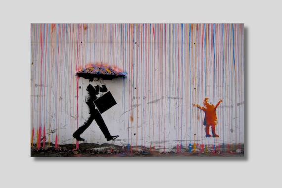 ストリートアート アクリル画 40x40cm バンクシーの傘男のキャンバスアート：虹の雨と少女のグラフィティ