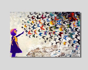 バンクシーの蝶を持つ少女のプリント：グラフィティストリートアート