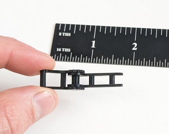 Three pack: miniature rachet strap, 1-5 scale