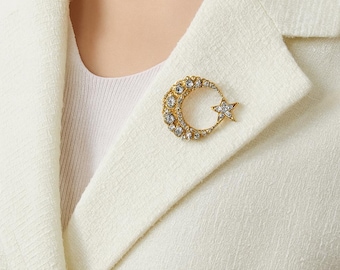 Broche de luna y estrella: elegante broche en forma de media luna con detalles de cristal, broche celestial brillante para abrigo y bufanda, regalo para ella.