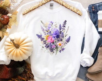 Lavender Floral Sweatshirt Botanical Gift Wildflower pressed flowers sweatshirt vintage floral gift Cottagecore sweatshirt Birth Flower