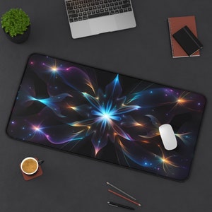 Tapis de bureau à fleurs mystiques, tapis de souris coloré unique, tapis de jeu de cartes extra large, tapis de souris cadeau de vacances cool et mignon