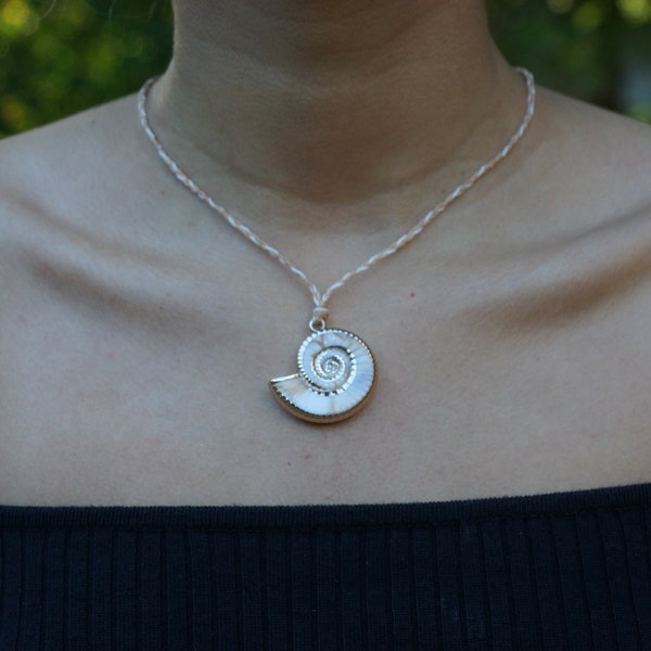 Ammonite fossil Pendant | Handmade Necklace | Shell Necklace | Gifts for Her | Seashell Necklace | Ammonite Necklace.