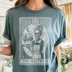 Chemise d'Halloween pour serveuse, col rond squelette de carte de tarot, sac fourre-tout d'Halloween, chemise de saison effrayante, style gothique macabre, cadeau macabre