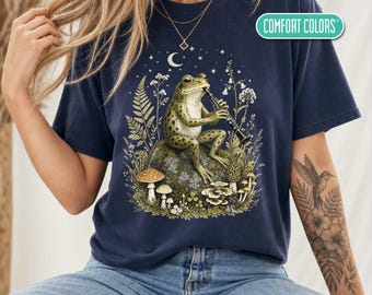 Clarinet Shirt or Sweater, Whimsical Clarinetist T-Shirt, Goblincore Frog Musician Gift