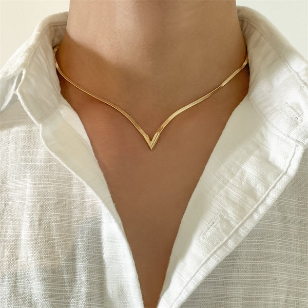 V-Shaped Snake Chain Clavicle Bridesmaid Necklace, Gold/Silver V-neck Flat Chain Necklace, Gift For Her, Anniversary Gift, Mother's Day Gift