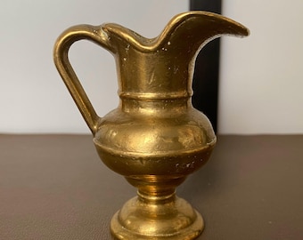 W0476 Vintage Small Solid Brass Jug Pitcher/Home Décor sculpture