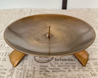 W0473 Vintage Round brass Candle Holder/Solid Brass Taper /Candle stick Holder/ Candle Holder