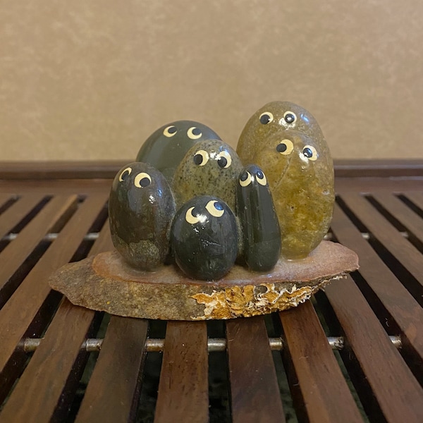 W0020 Vintage /Pebble people/With Wood Stand with Signed  /Art Sculpture