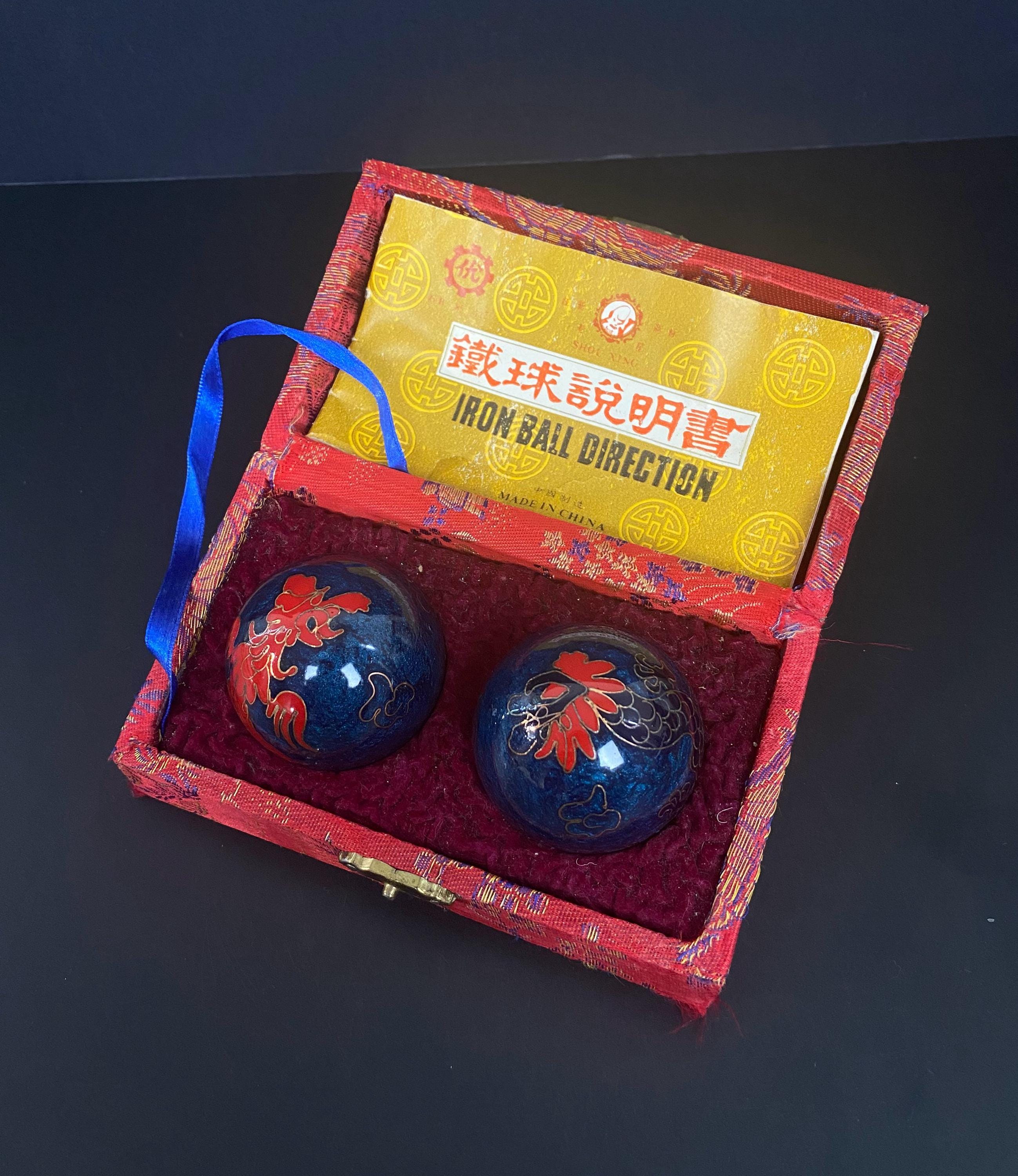W0363 Vintage Chinese Baoding Iron Balls / Dragon Phoenix