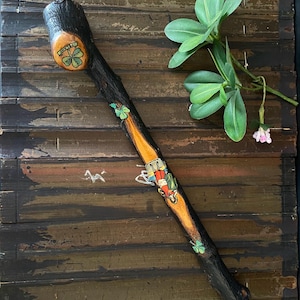W0746 Vintage 1950s IRISH BLACKTHORN STICK/Irish Colleen/ Genuine Irish Country History Gift /14 inch length
