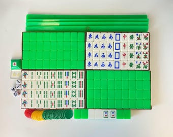 W0165 Vintage Apple Green Mahjong Set / Medium Large Mahjong / Full Game / 144 Tiles + 4 Blanks + 4 Wild Tiles (148 Tiles Total)